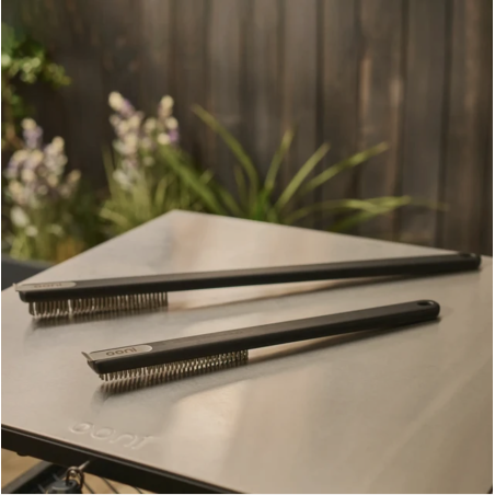 Brosse métallique courte pour four à pizza Ooni | fourapizza.fr